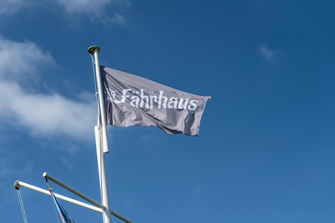 Zum Alten Faehrhaus - Bed & Breakfast Wrohm 外观 照片