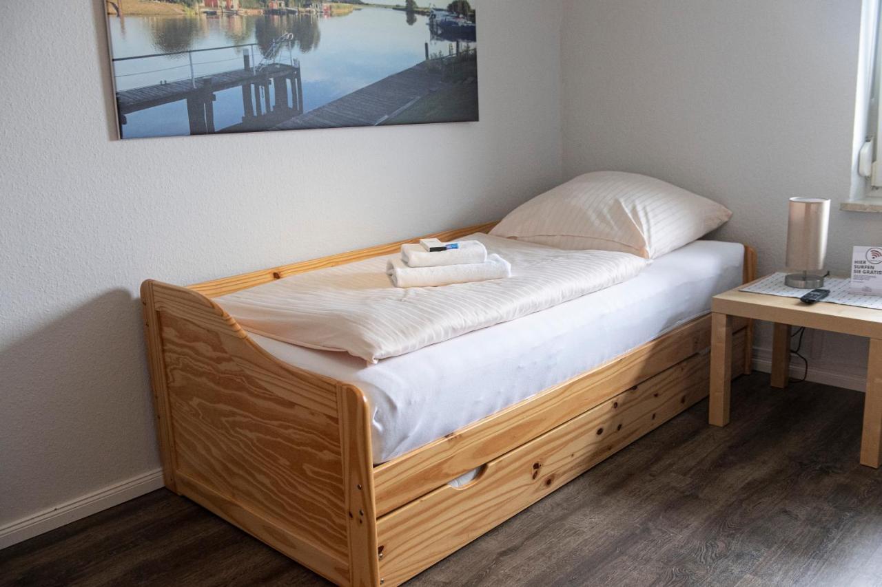 Zum Alten Faehrhaus - Bed & Breakfast Wrohm 外观 照片