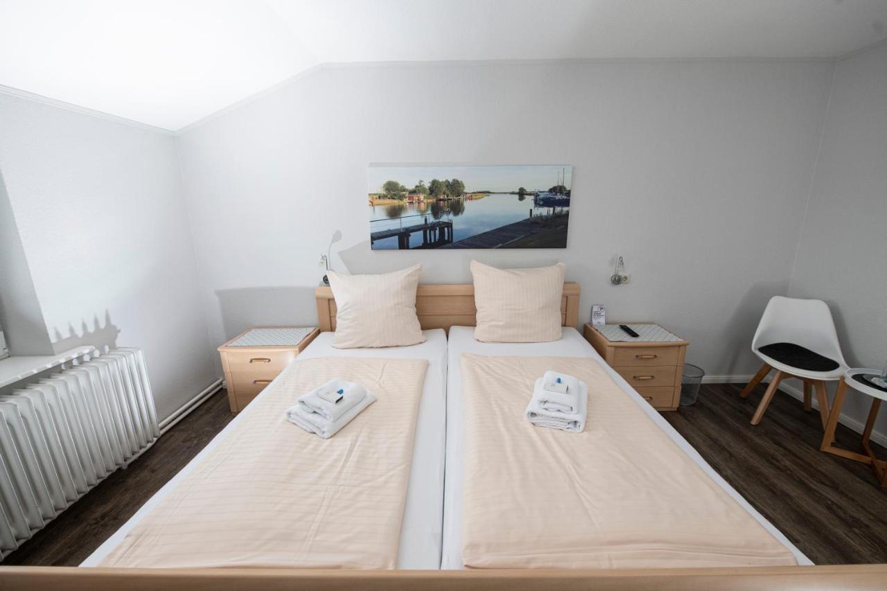 Zum Alten Faehrhaus - Bed & Breakfast Wrohm 外观 照片
